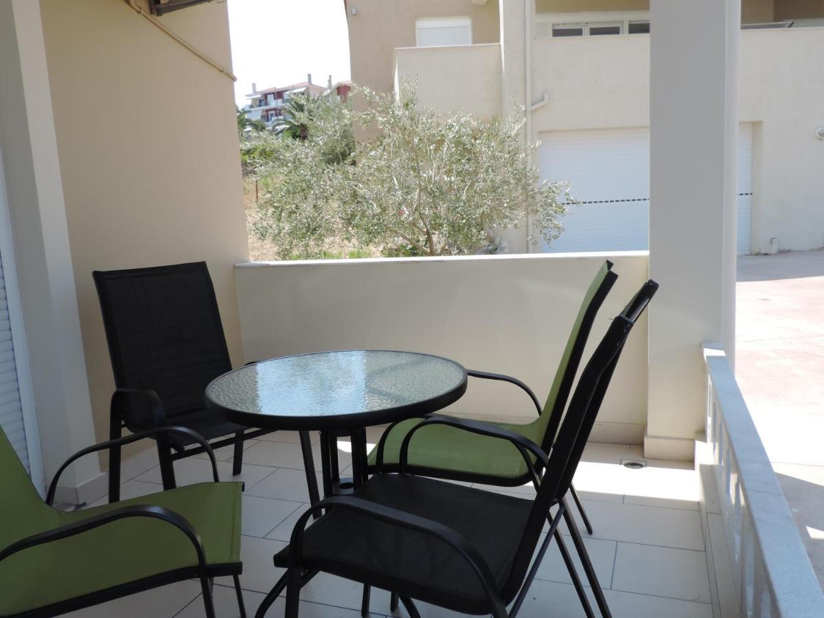 Fotis Apartments Skala Neon Kydonion Exterior foto
