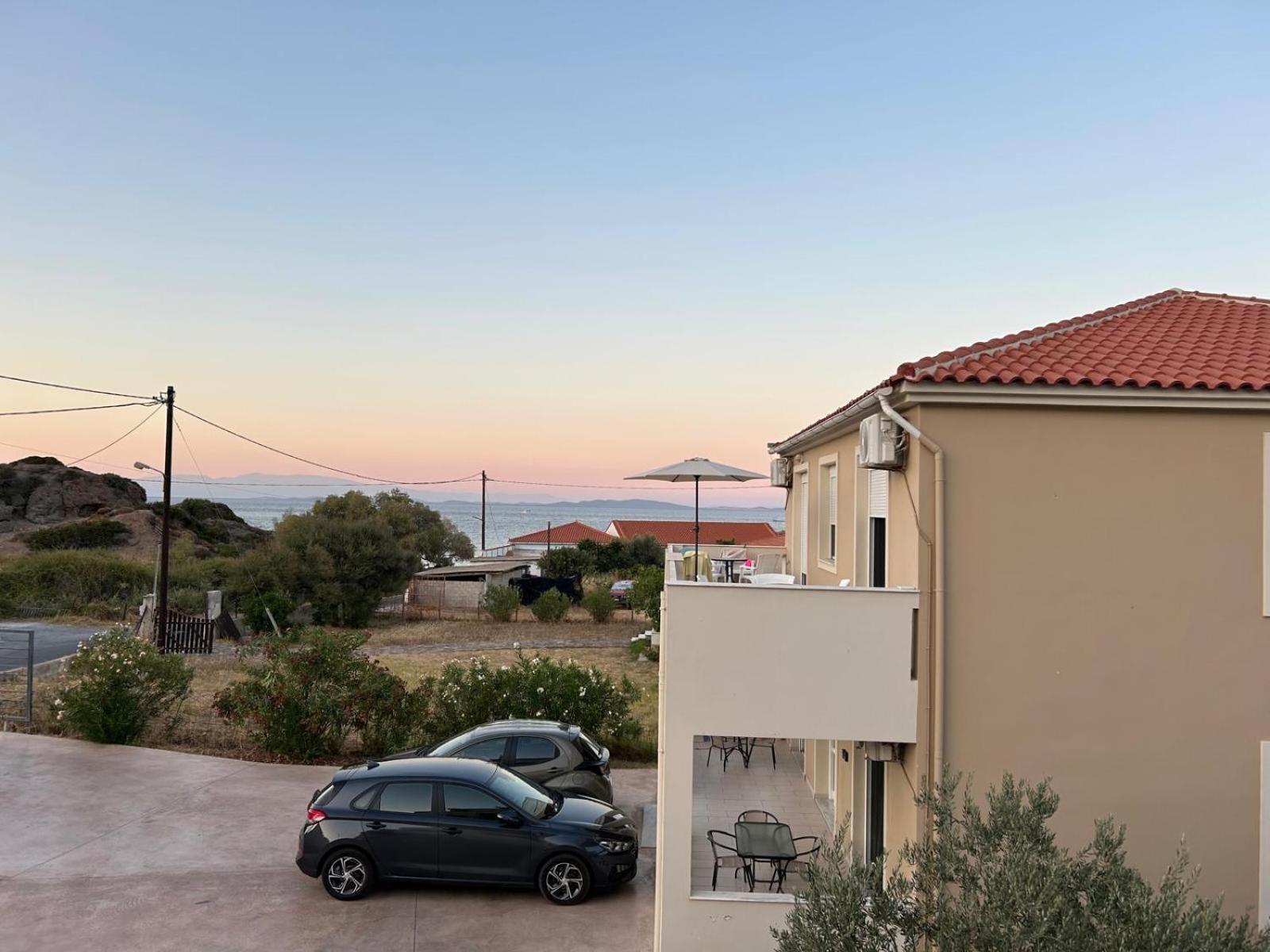 Fotis Apartments Skala Neon Kydonion Exterior foto